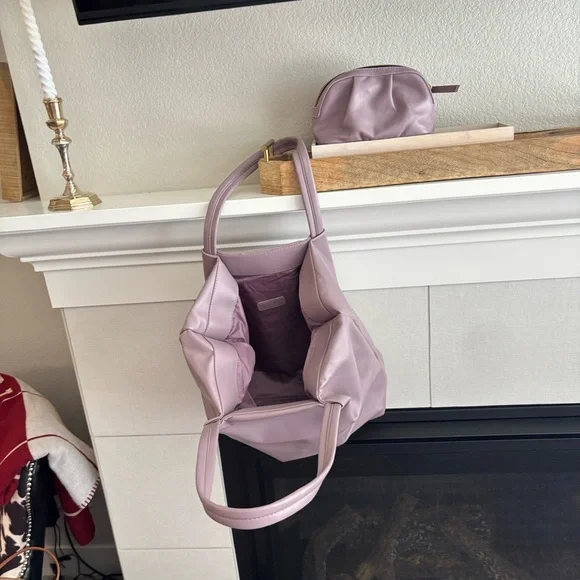 Vince CamupoNeiman Marcus Lavender Tote Bag with matching zip pouchMedium size - Picture 8 of 9